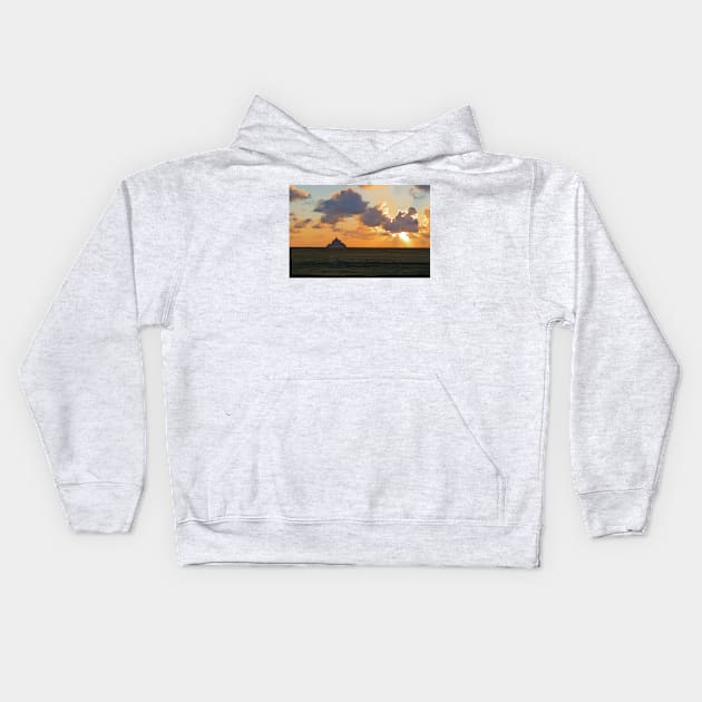 Mont St Michel Sunset Kids Hoodie by Ludwig Wagner